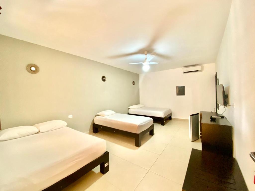 We Playa Hotel Playa del Carmen Exterior foto